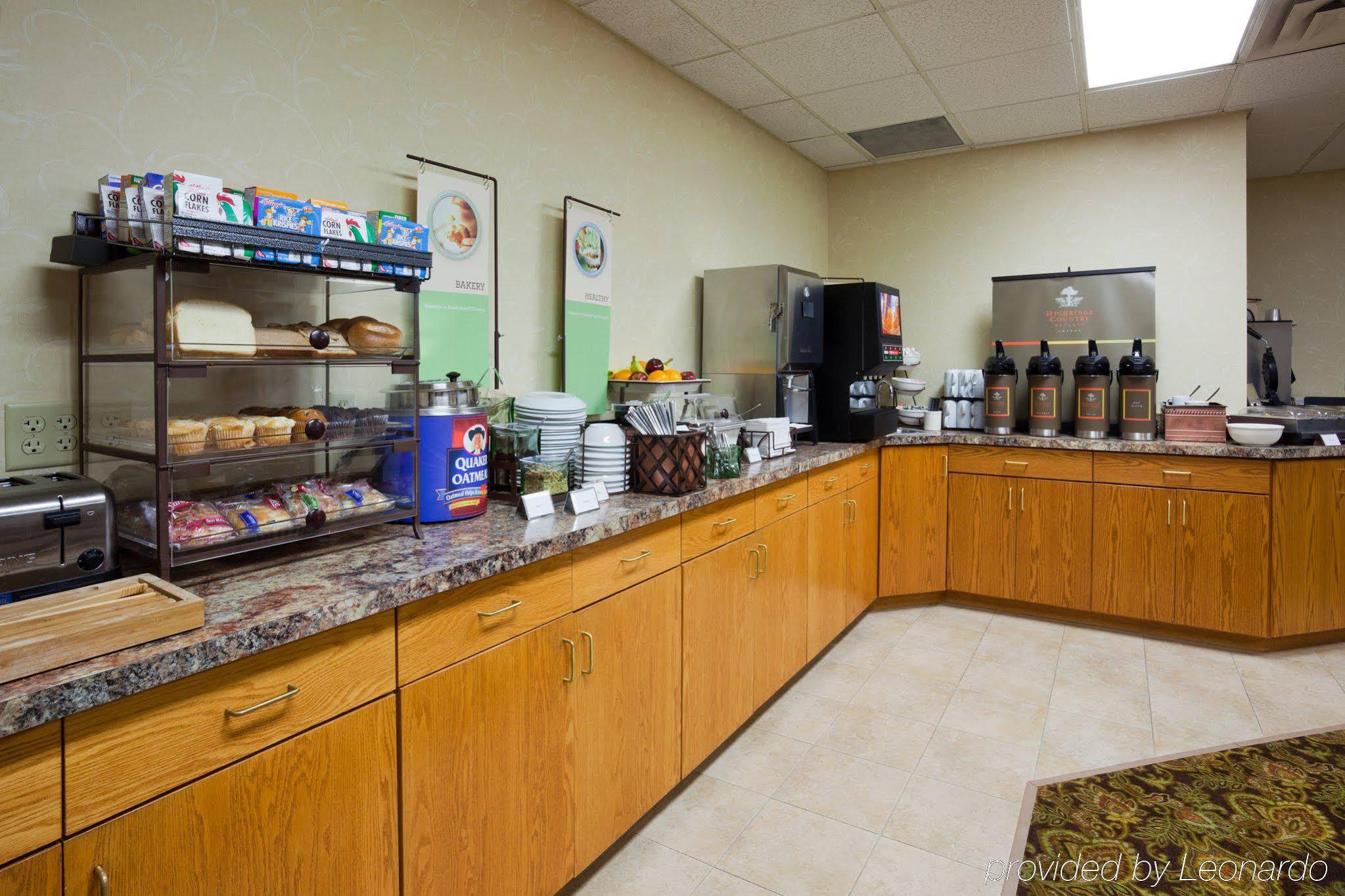 Country Inn & Suites By Radisson, Watertown, Sd Exteriör bild