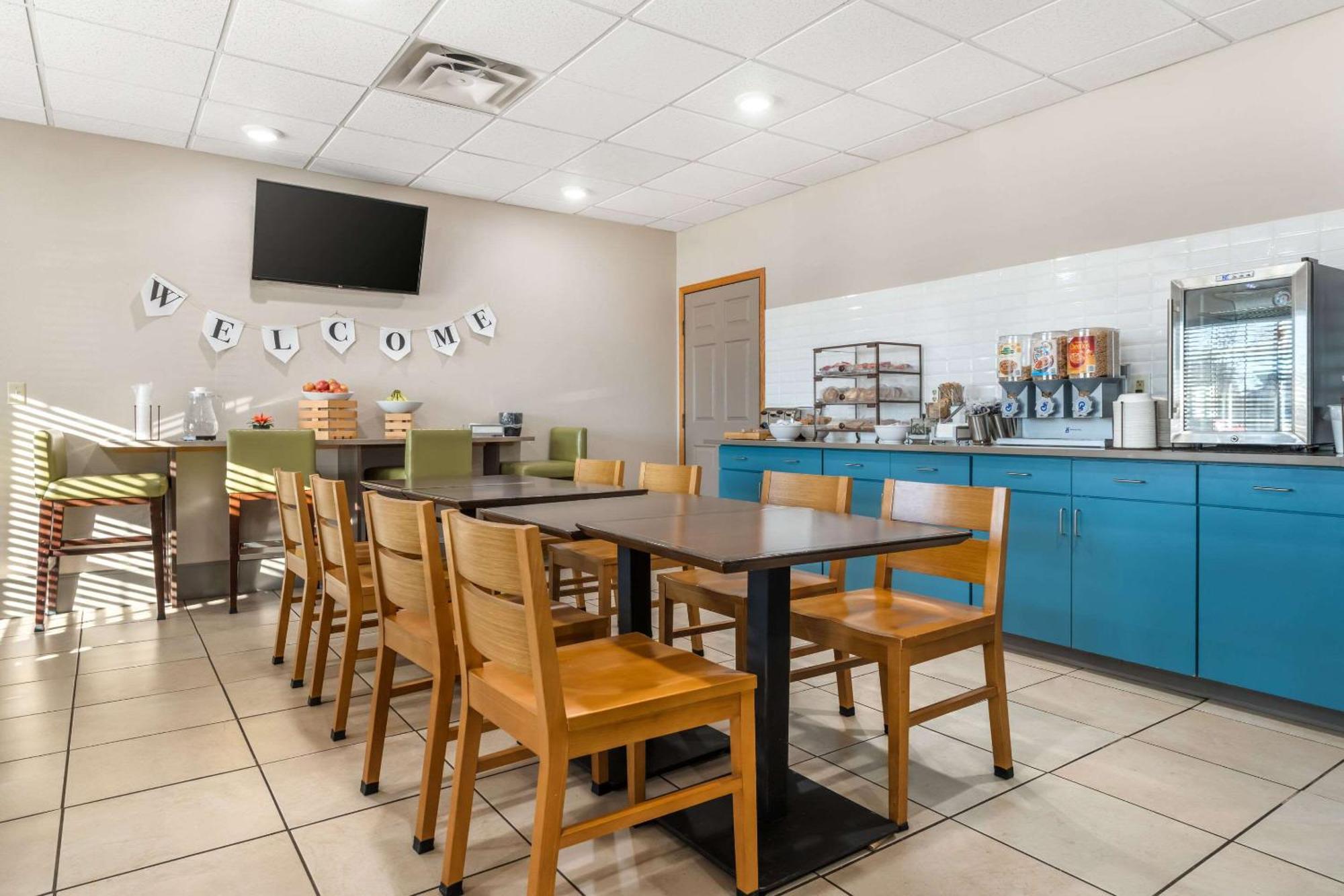Country Inn & Suites By Radisson, Watertown, Sd Exteriör bild