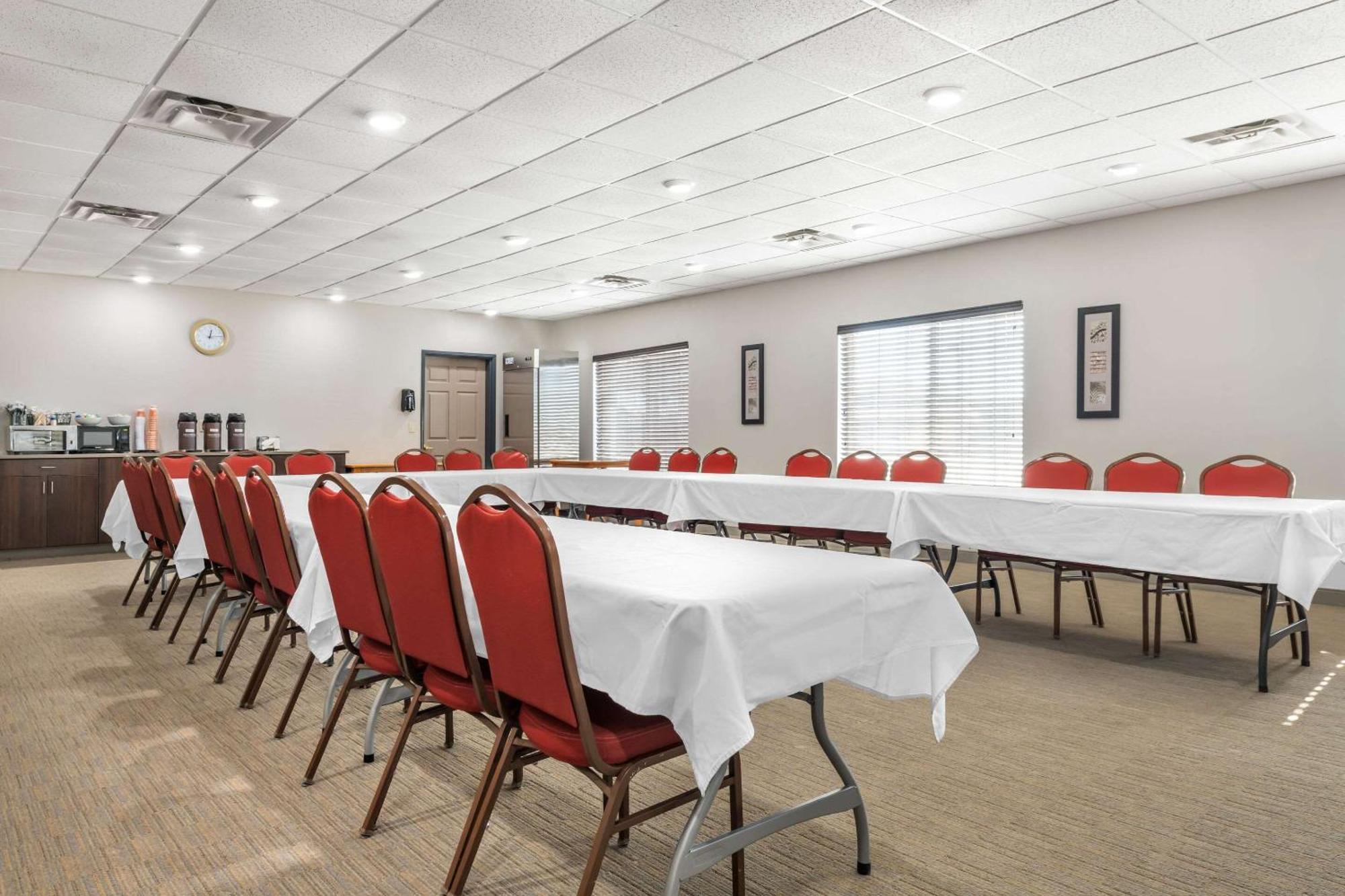 Country Inn & Suites By Radisson, Watertown, Sd Exteriör bild
