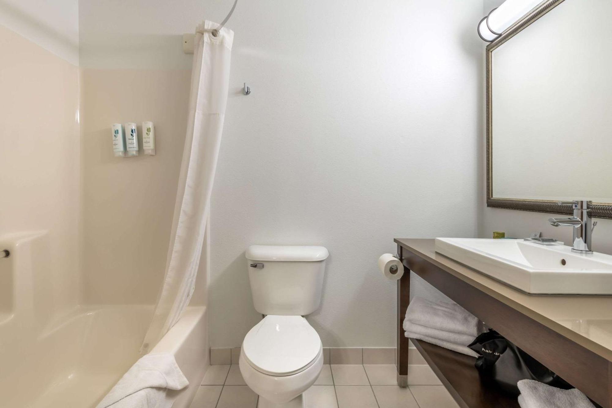 Country Inn & Suites By Radisson, Watertown, Sd Exteriör bild