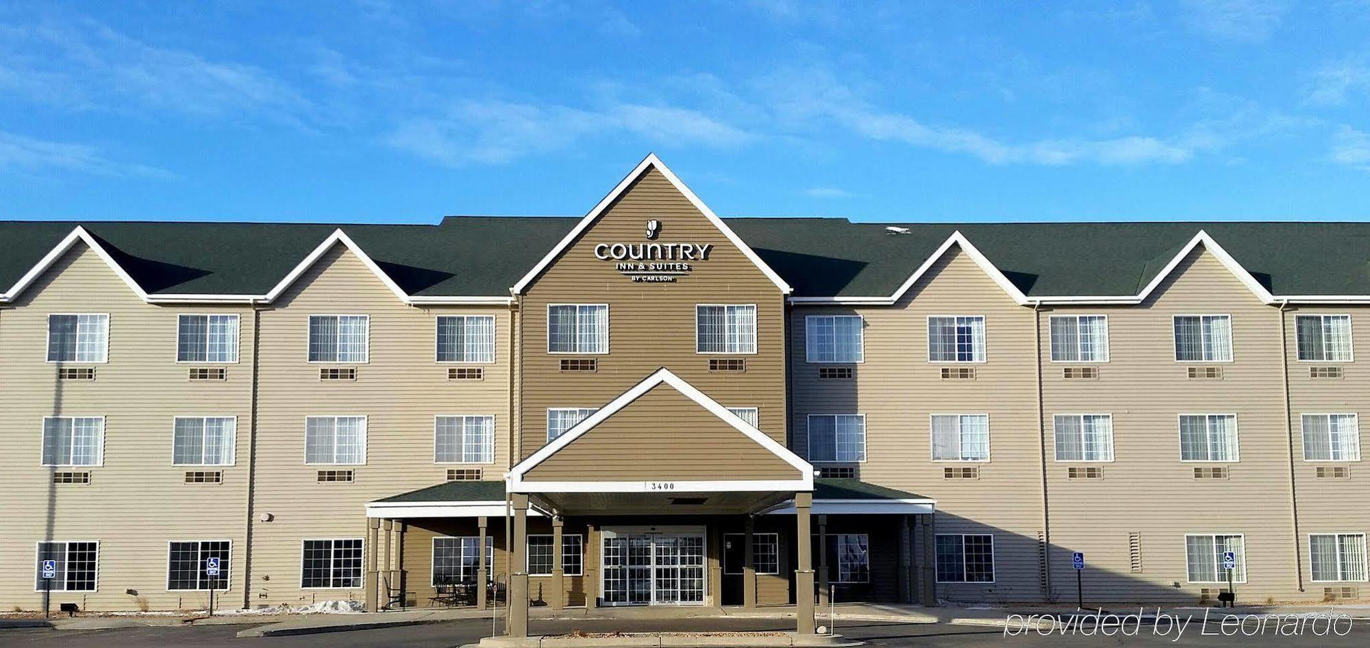 Country Inn & Suites By Radisson, Watertown, Sd Exteriör bild